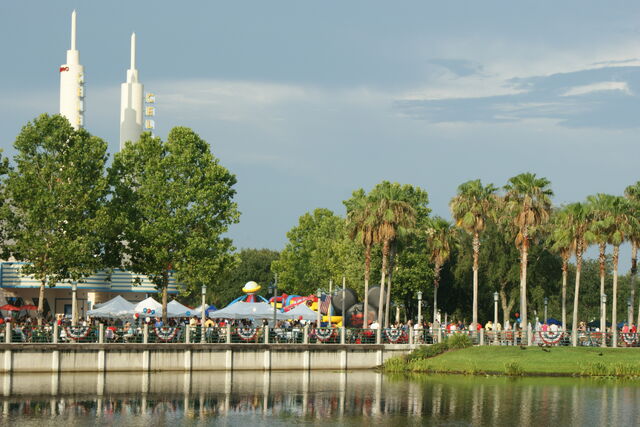 File:Celebration, Florida.jpg