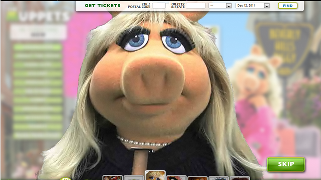File:Misspiggyagainthistimeshekaratechops.png