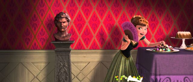 File:TheFrozenBustlookslikeAramir.jpg