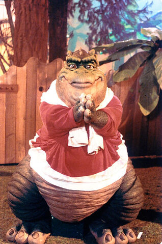 File:Earl Sinclair workout.jpg