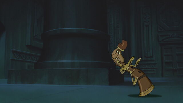 File:Beauty-beast-christmas-disneyscreencaps.com-4255.jpg