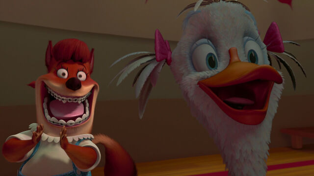 File:Chicken-little-disneyscreencaps.com-1649.jpg