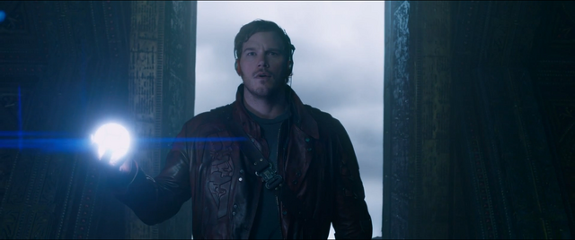 File:Starlord holding light.png