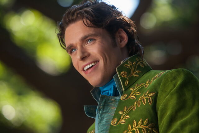 File:Cinderella 2015 3.jpg