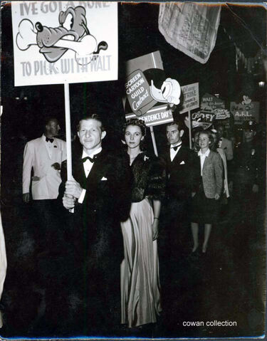 File:Disney-ive-got-a-bone-to-pick-with-walt3.jpg