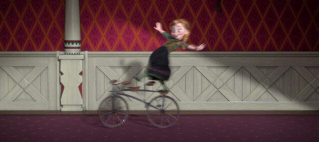 File:Frozen-disneyscreencaps.com-916.jpg
