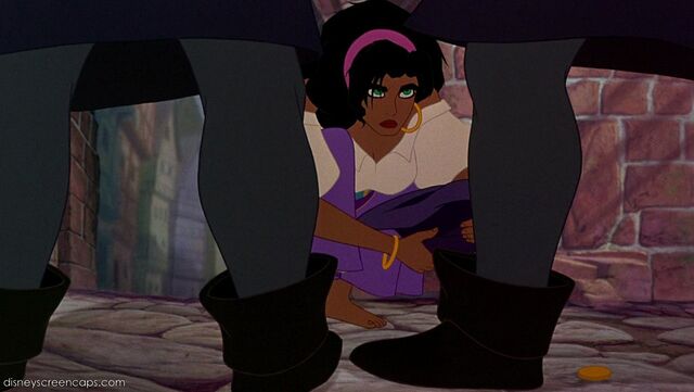 File:Hunchback-disneyscreencaps com-1863.jpg