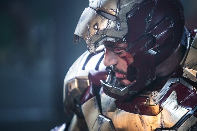 File:TonyFaceBloody-IM3.jpg