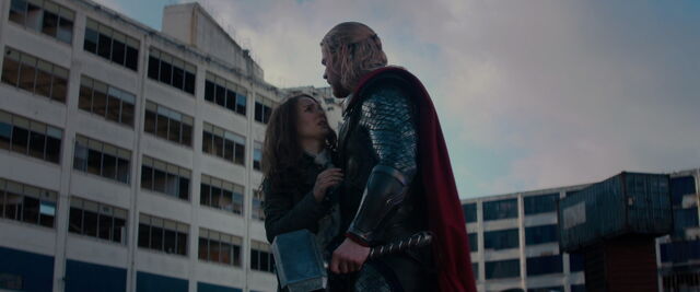 File:Thor-dark-world-movie-screencaps.com-3246.jpg