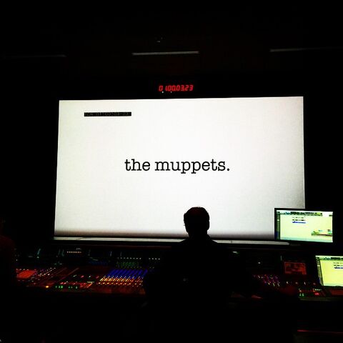 File:Muppetstitlecard.jpg
