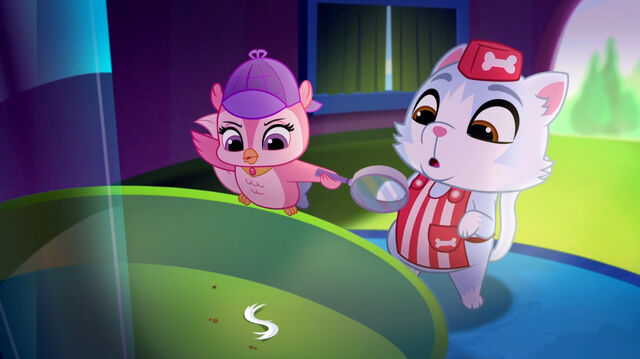 File:Chowing Down-014.jpg