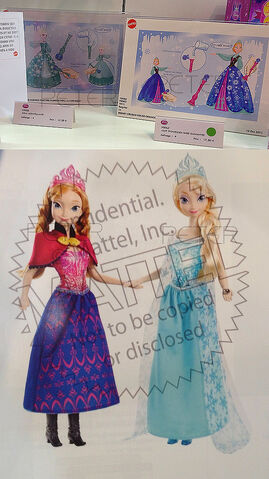 File:Anna and Elsa dolls.jpg