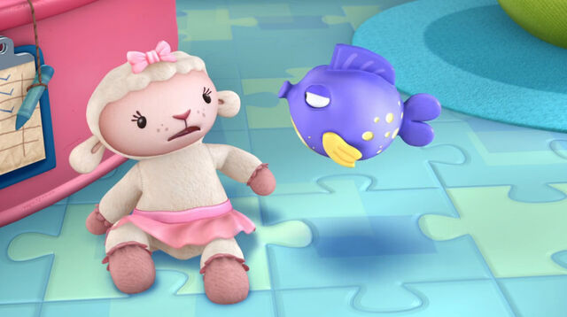 File:Squeakers yelling at lambie.jpg