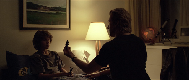 File:KevinwithSam-TronL.png