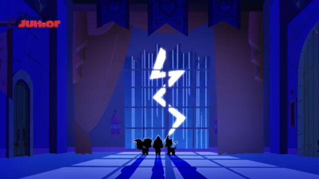 File:Lightning at night.jpg