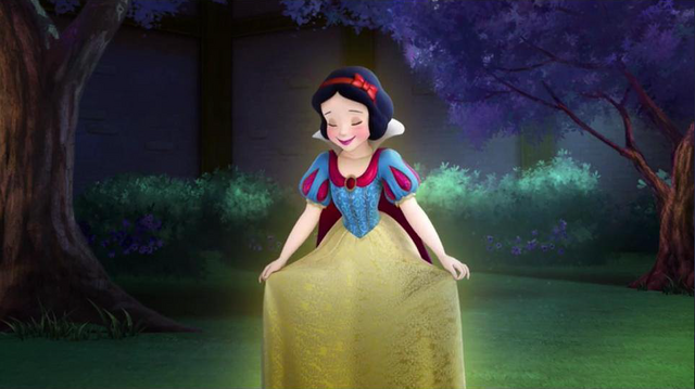 File:Snow-White-in-Sofia-the-First-4.png