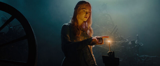 File:Maleficent-disneyscreencaps.com-8224.jpg