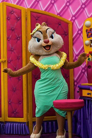 File:Clarice in Disneyland.jpg