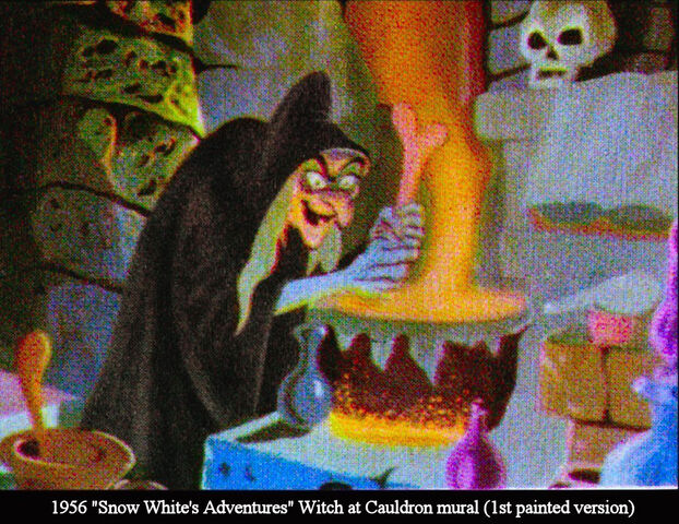 File:SWMuralCauldronComparison3.jpg