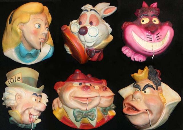 File:String holders full set.jpg