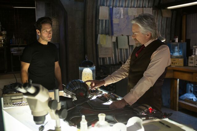 File:Ant-Man (film) 120.jpg