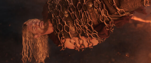 File:Thor Ragnarok 01.jpg