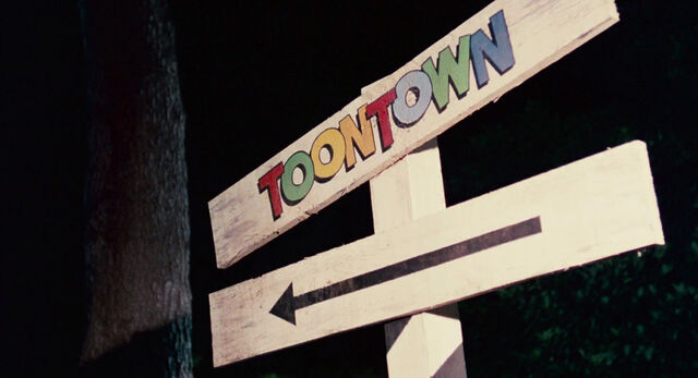 File:Who-framed-roger-rabbit-disneyscreencaps.com-8069.jpg