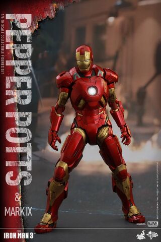 File:Iron Man Mark IX and Pepper Hot Toys 08.jpg