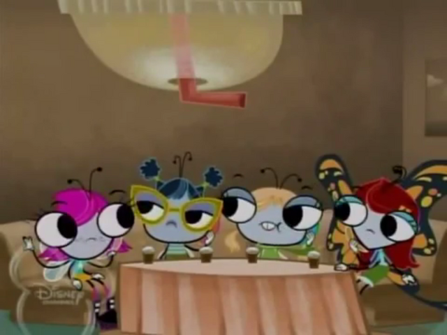 File:Hangout buzz on maggie.png
