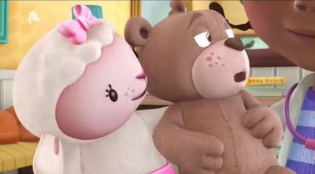 File:Lambie and teddy b.jpg
