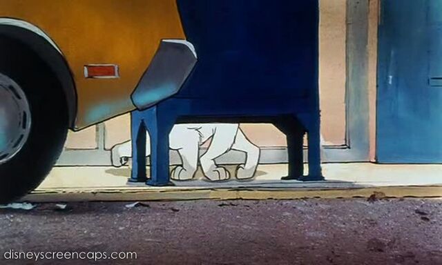 File:Oliver-disneyscreencaps.com-620.jpg