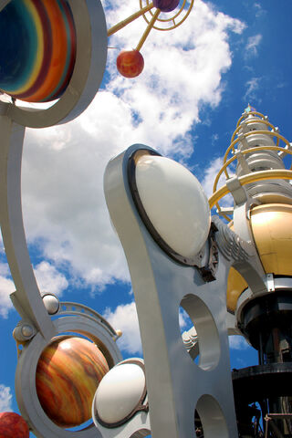 File:Astro Orbiter Tower.jpg
