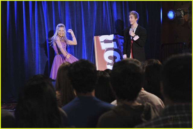File:-Ricky-Weaver-new-episode-on-kickin-it-olivia-holt-23791361-700-468-1-.jpg