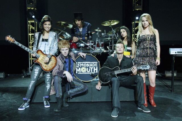File:Lemonade-mouth.jpg