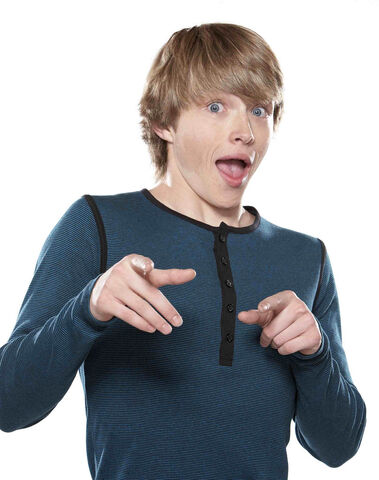 File:Sterling-Knight-chad-dylan-cooper-7251279-809-1024.jpg
