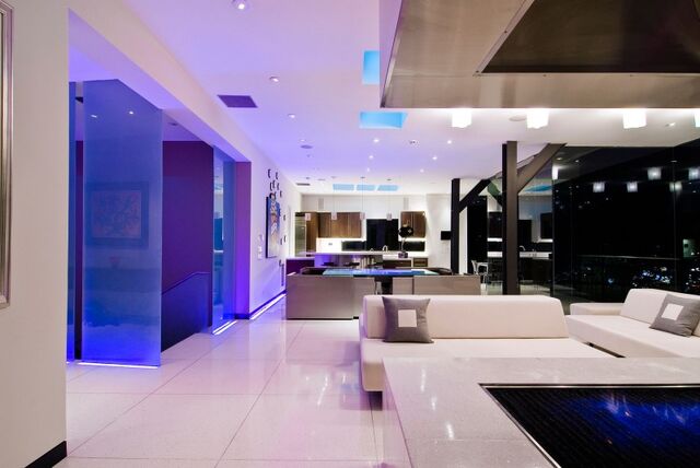 File:JayceMaddoxLivingRoom.jpg
