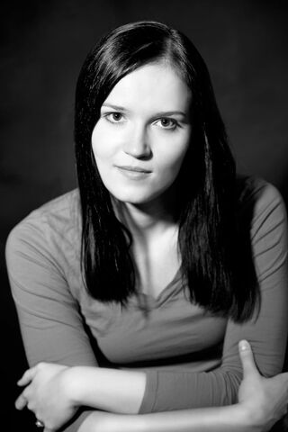 File:VeronicaRoth.jpg