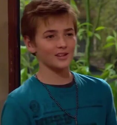 File:Dustin Pitt.jpg