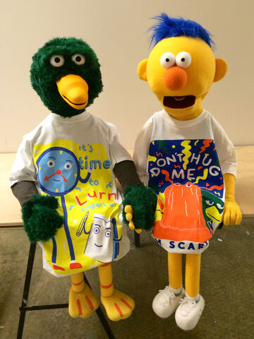 File:YellowBirdShirts.jpg