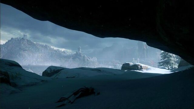 File:Emprise du Lion cave.jpg