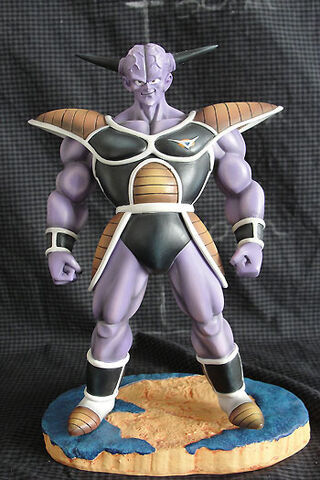 File:Ginyu statue aa.jpg