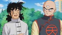 Yamcha e Tensing al ritorno sulla terra.jpg
