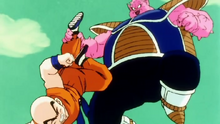 Kuririn face à Dodoria.png