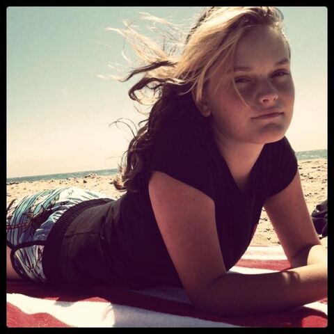 File:PerfectHottie.jpg