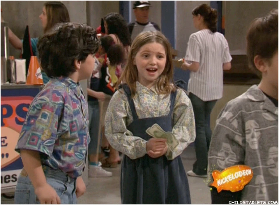 Image Foam Finger 15.jpg Drake and Josh Wiki FANDOM powered by Wikia