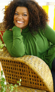 Yvette-Nicole-Brown-02-1-.jpg