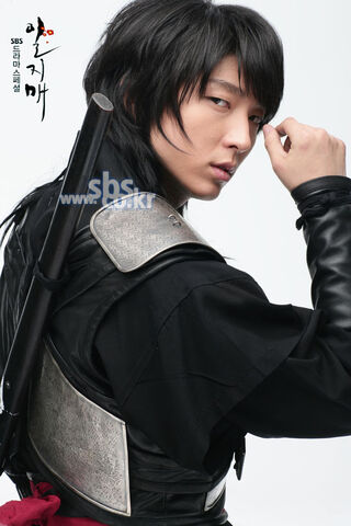 Archivo:Iljimae8.jpg