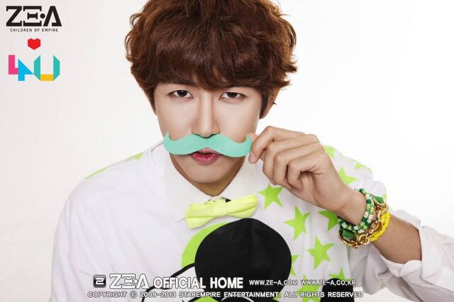 Archivo:Hwang Kwang Hee11.jpg