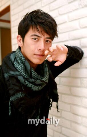 Archivo:Go Soo11.jpg