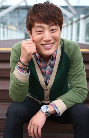 Archivo:Lee Hee Joon17.jpg